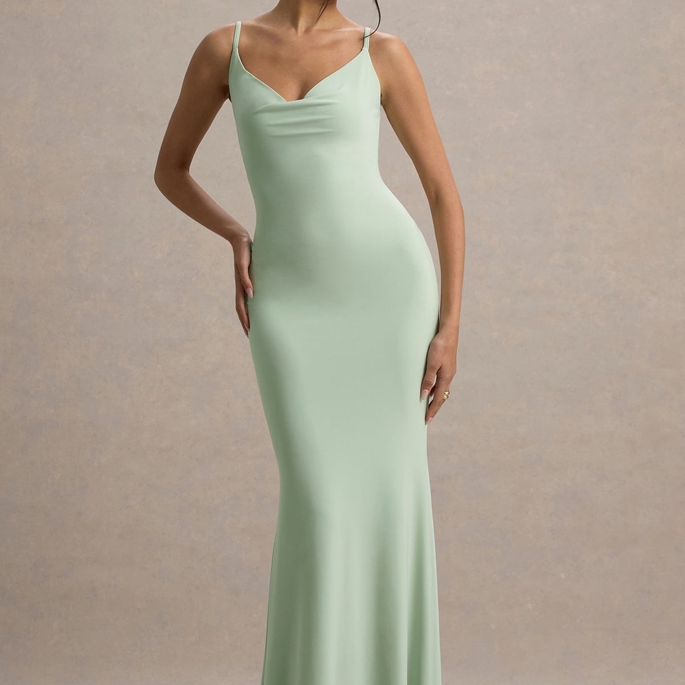 Francoise
Light Green Cowl Neck Backless Maxi DrElegant Mint Green Women's Dress